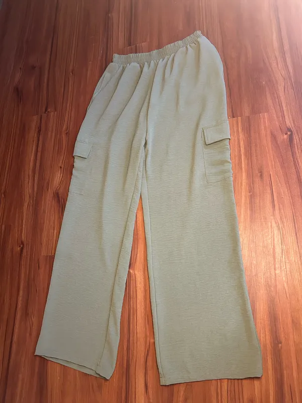 Derek Heart Sage Green Wide-Leg Pants L - Image 2