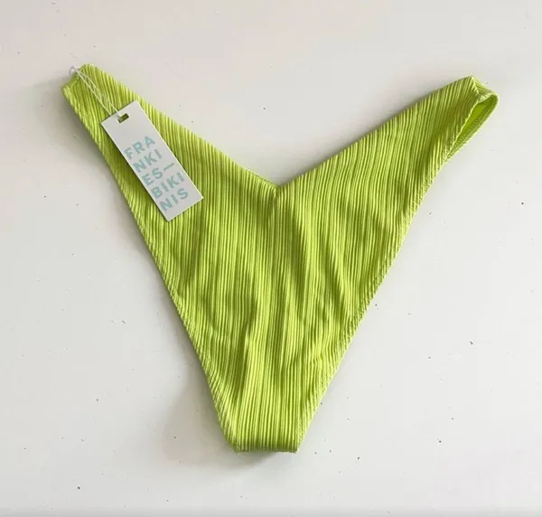 Frankies Bikinis Enzo Plissé Cheeky Bikini Bottom Kiwi Green L - Image 2