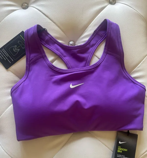 Nike Swoosh Bra Dri-Fit - Image 3