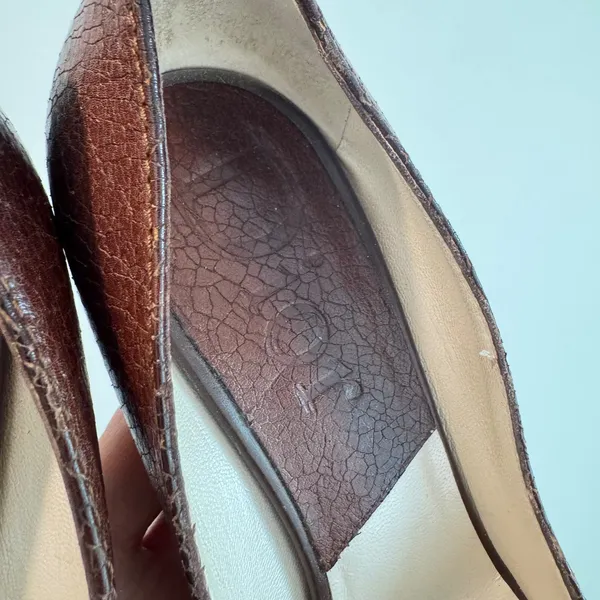 Christian‎ Dior Vintage Y2K Brown Leather CD Logo Buckle Peep Toe Pumps 37.5 - Image 7