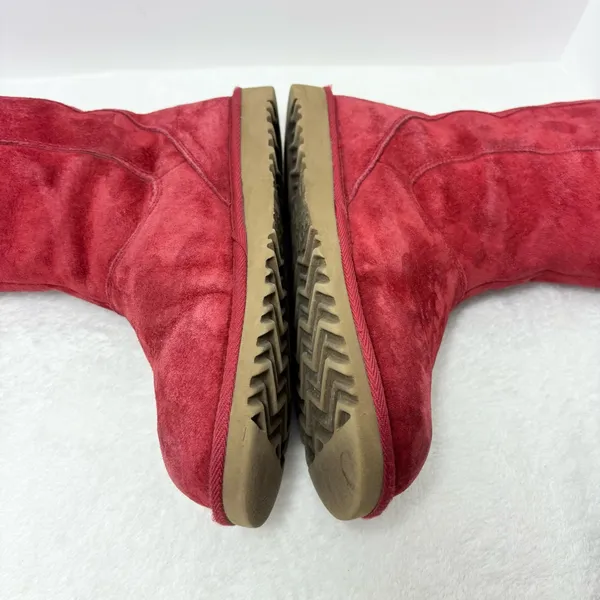 UGG Australia Peyton Red Boots with Rainbow‎ Zippers Size 5 - Image 8