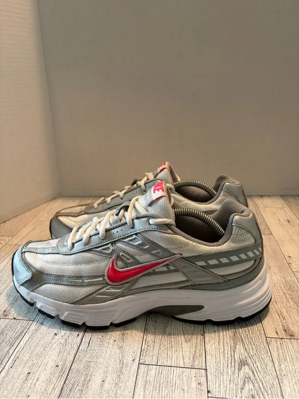 Nike Womens Inititator 394053-101 Gray Running Shoes Sneakers Size 8.5M - Image 5