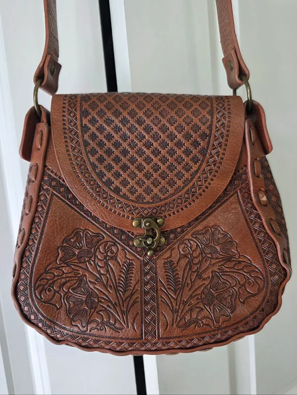 Alma Mia Tooled Leather Hand Craftsman Made Crossbody Handbag Spanish Mexican - Image 5