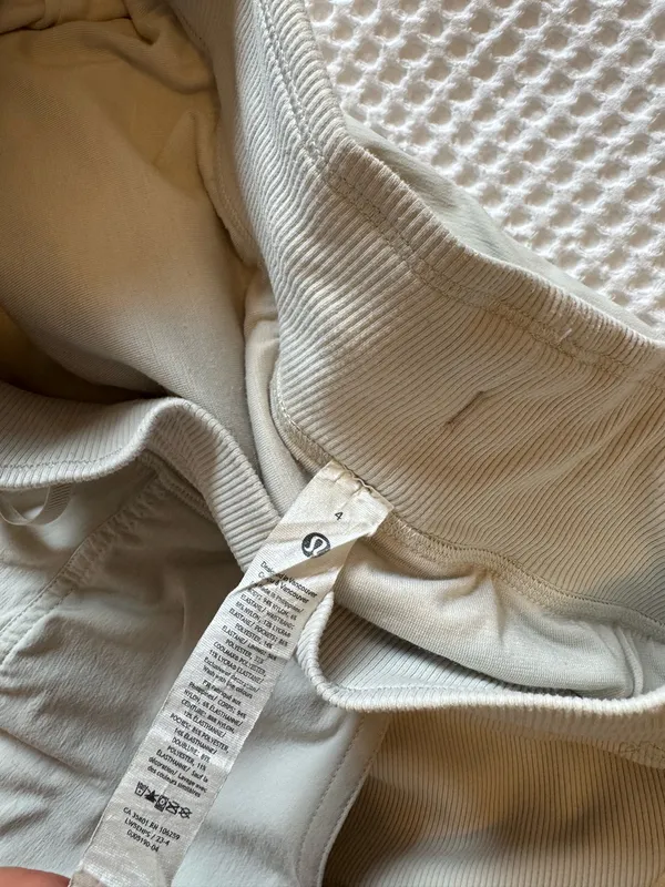 Lululemon Dance Studio Joggers - Image 4