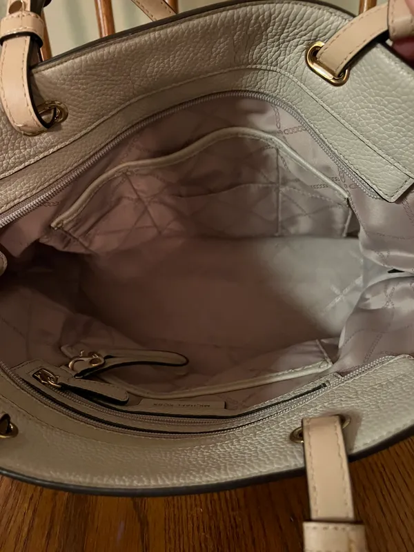 Michael Kors Purse - Image 4