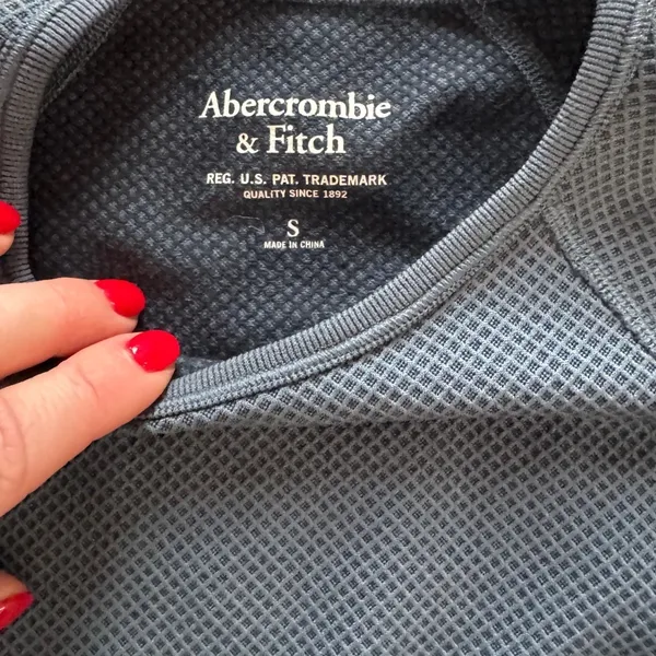 Abercrombie & Fitch Athletic Long Sleeve‎ Top Gray Thumbholes Activewear Women S - Image 3
