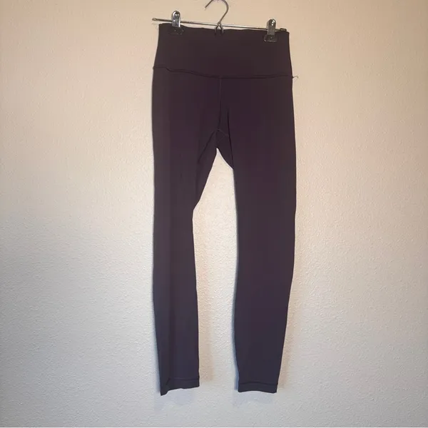 Lululemon Purple High Rise Leggings Yoga Pants Womens 6 Athletic Gym Workout - Image 3
