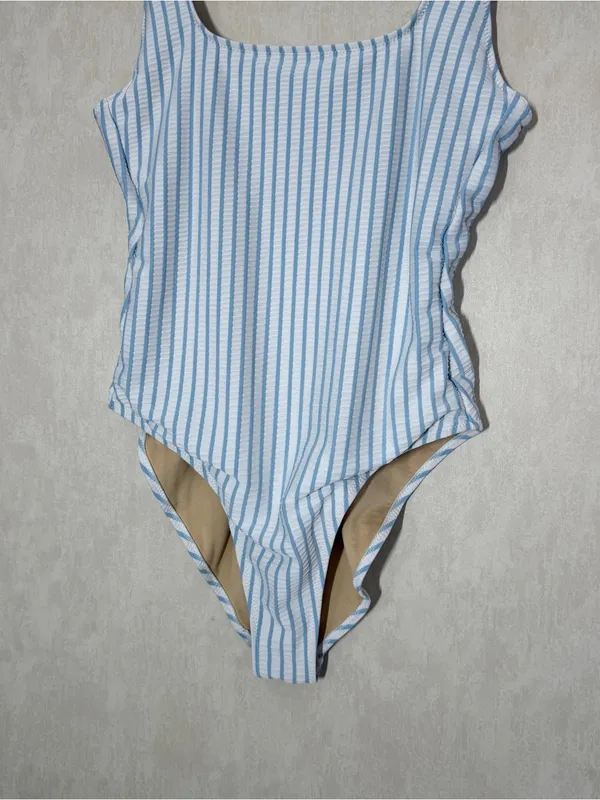 Old Navy Women’s Square Neck Striped Seersucker One Piece Swimsuit S - Image 5