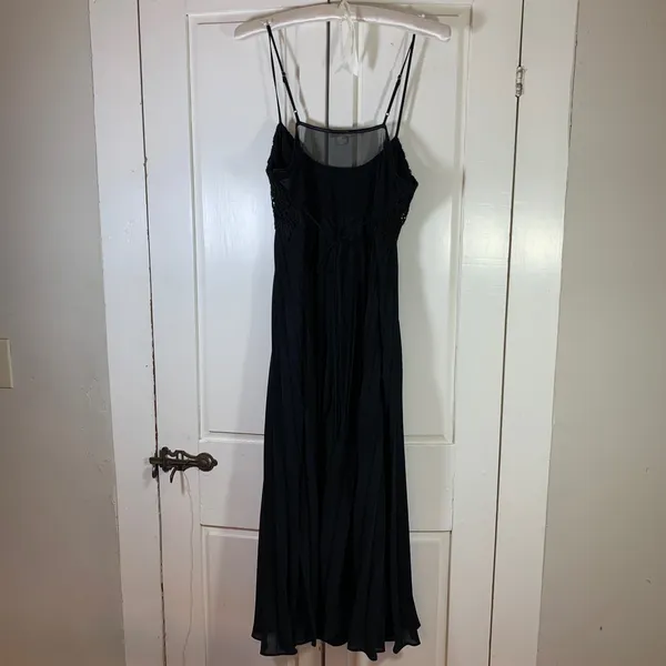 Flora Black Crochet Lace Pleated Long Dress Womens‎ Medium Adjustable Straps LBD - Image 7