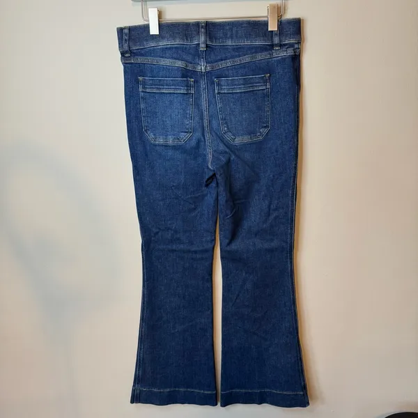 Spanx Size Large Flare Jeans With Patch Pockets in Authentic Blue - Image 6