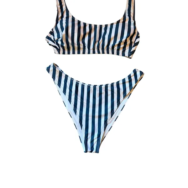 Kenny Flowers Navy Blue White Striped Bikini Set Size Medium‎ - Image 2