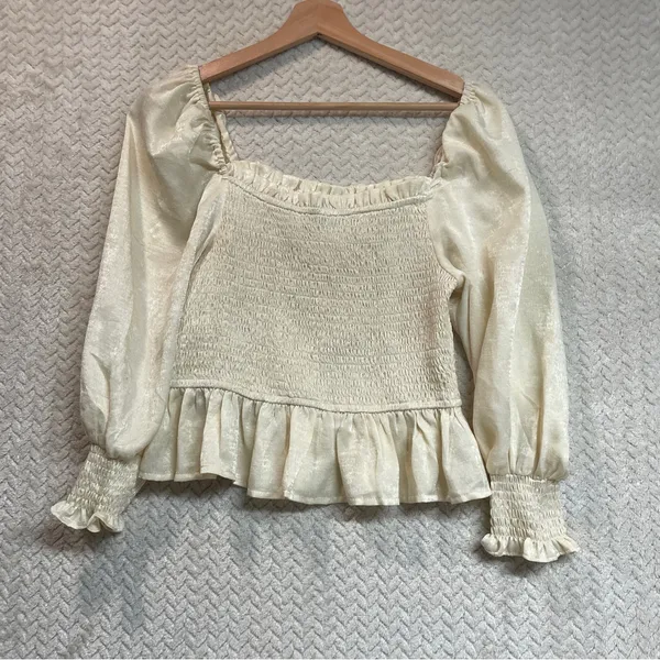 On‎ Blue Womens Ivory Smocked Square Neck long sleeve peplum Poet blouse Medium - Image 6