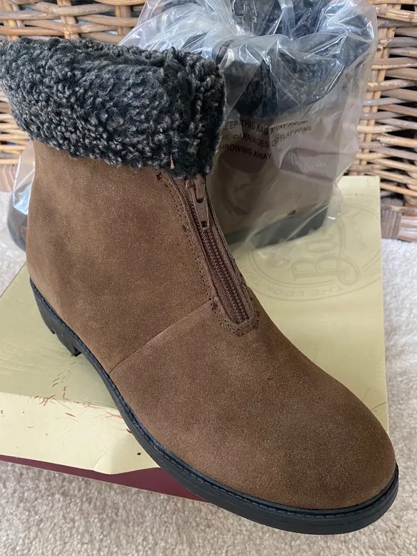 G.H. Bass & Co. Neemo Ankle Boot suede Solid Brown Size 10M Women’s NIB - Image 8