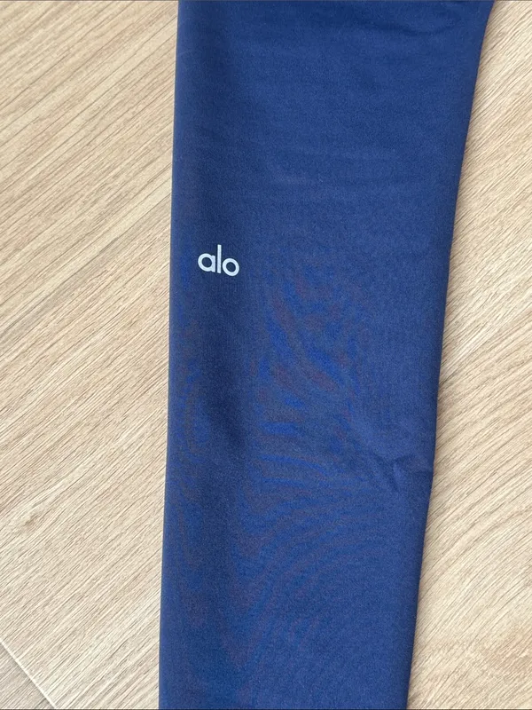 Alo airbrush leggings - Image 4