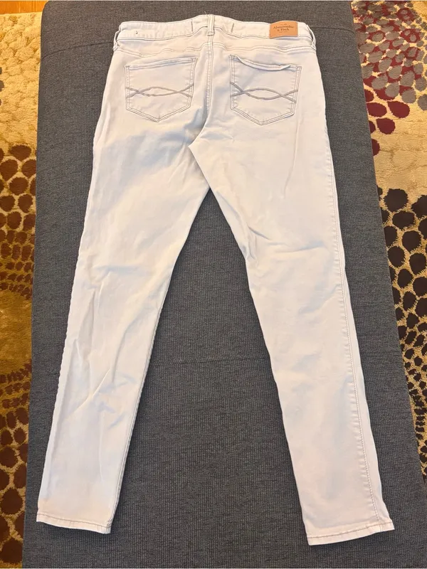 Women’s Light Grey Jeans - Classic Slim Fit - Image 2