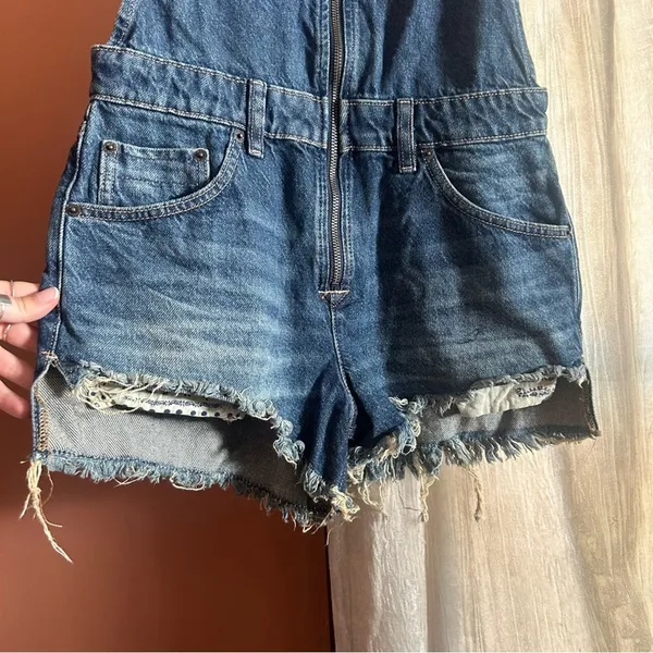 Free‎ People Sunkissed Denim Short Overalls Zip Front Jean Shortalls NEW Size 0 - Image 4