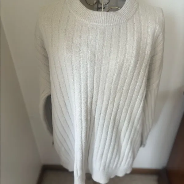 Aerie Wide Ribbed Crewneck Sweater Size Small Gray - Image 9