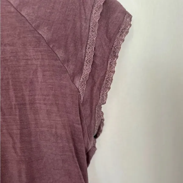 American Eagle Soft & Sexy Lace Trim Short Sleeve Tee Top S Purple - Image 7