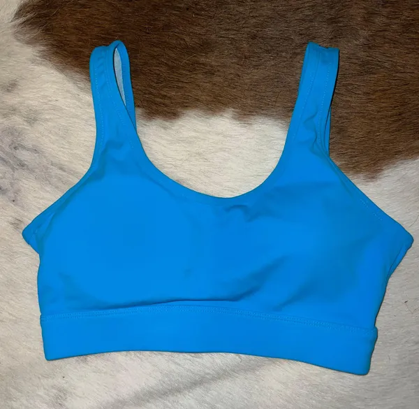 NVGTN Sports Bra - Image 2
