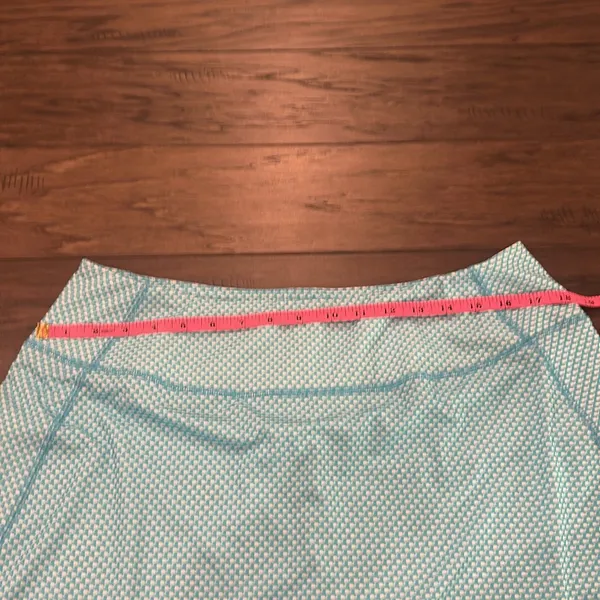 NWT Vineyard Vines Factory Whale Print Athletic Skort Sz L - Image 8