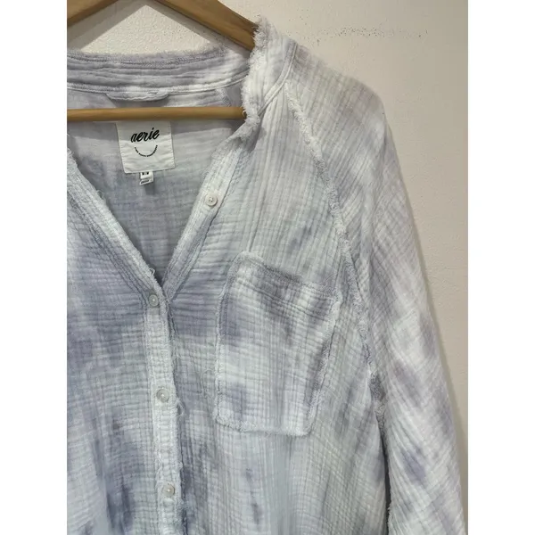 Aerie Blue Gray Tie Dye Button Front‎ Cotton Oversized Shirt Size M - Image 4