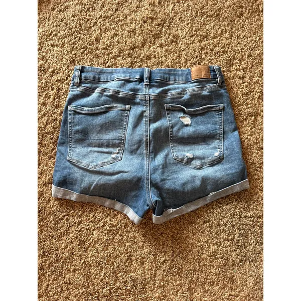 American Eagle Curvy Hi-Rise Shortie denim shorts - Image 4