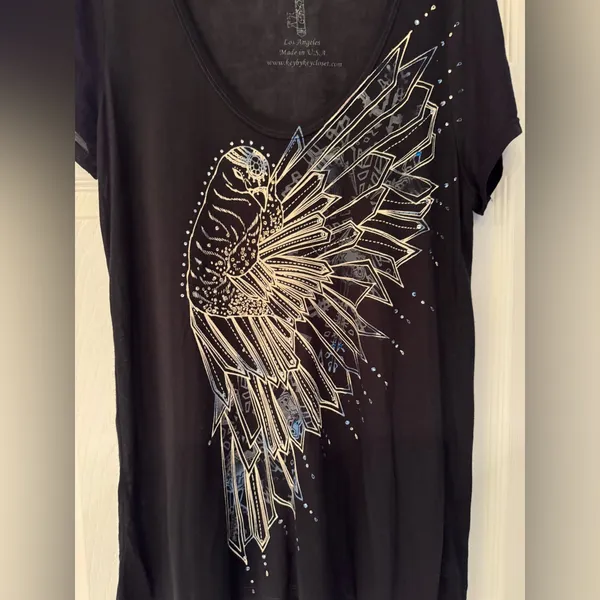 Key Closet War Bird Black Graphic Tee Swarovski Crystals Women’s Size Small - Image 5