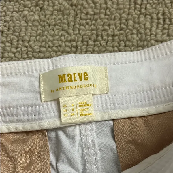 Anthropologie White Women's Maeve Shorts - Image 2