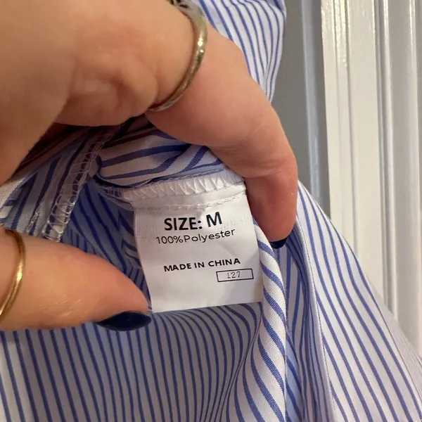 Stylish Striped Button - Image 2