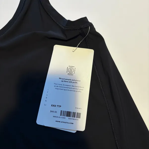 NWT! Athleta Black Racerback Tank - Image 5