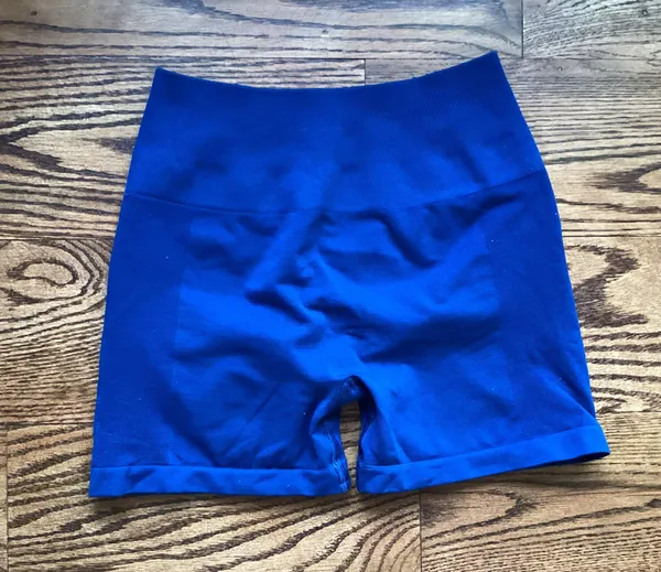 Alphalete Amplify Victory Blue Shorts - Image 2