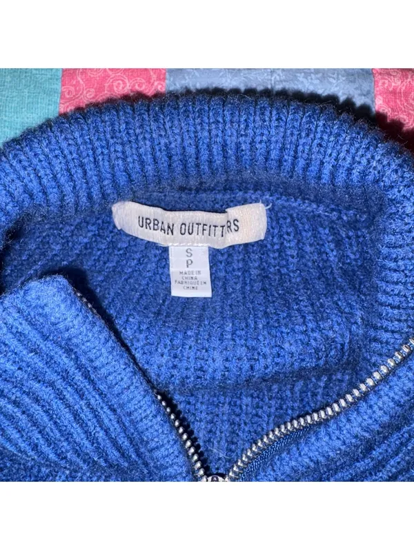 Urban Outfitters Woman’s S Blue Cable Knit Crop Half-Zip Sweater Size Small - Image 5