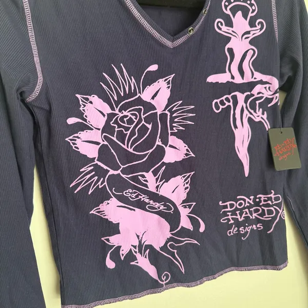 Ed Hardy women’s Purple Graphic Long Sleeve Shirt large - Image 2