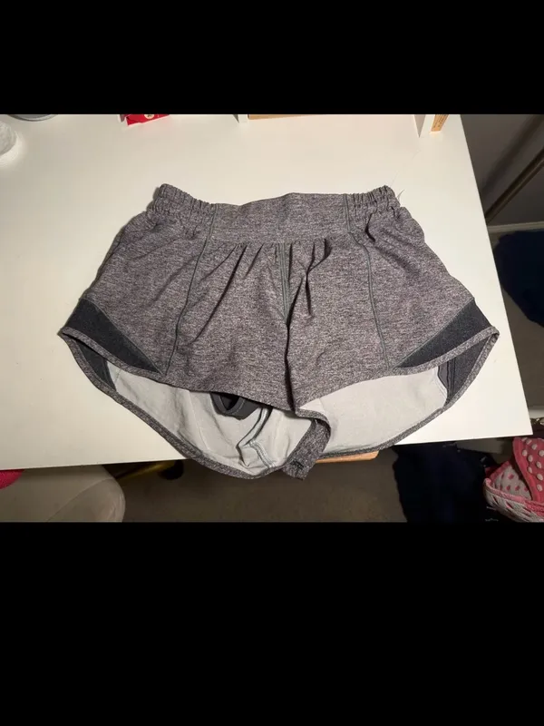 Lululemon 2.5 Inch Lowrise Hotty Hot Shorts - Image 2