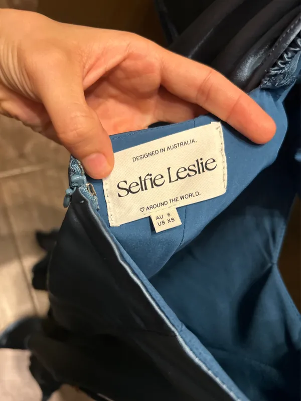 Selfie Leslie Dress - Image 7