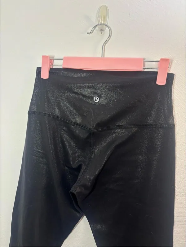 Lululemon Wunder Train HR Tight Foil Special Edition 25” Leggings Size 8 - Image 3