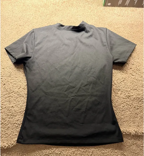 Black Workout Top Size M - Image 2