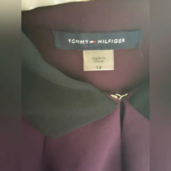 Tommy Hilfiger Size 14 Elegant Purple/Plum Dress with Black Collar‎ - Image 7