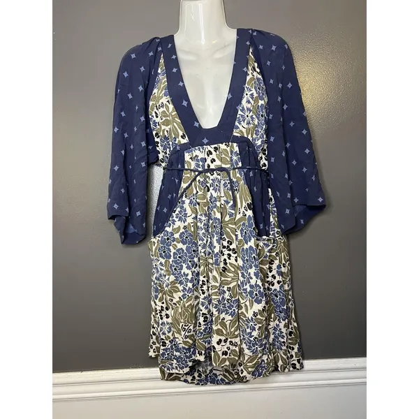 Free People Dress Womens Medium Blue Floral V Neck Kimono Sleeve Boho Short - Image 2