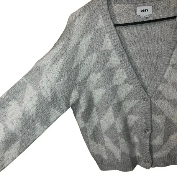 Obey grey & white v-neck triangle patterned cardigan sweater Small academia #749 - Image 4