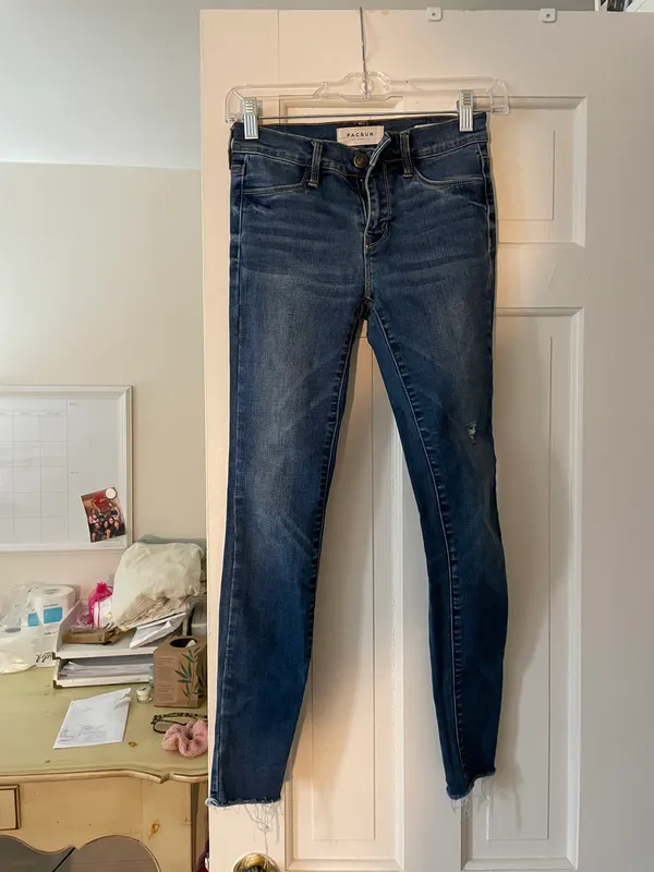 Skinny Blue Jeans - Image 2