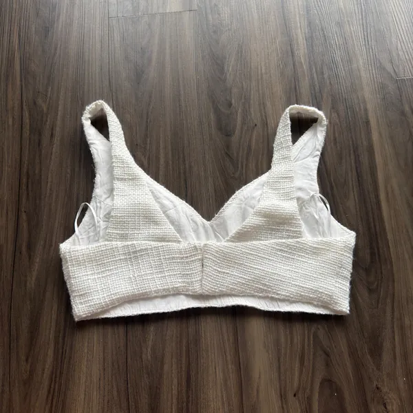 Showpo Cropped Tank Top - Image 3