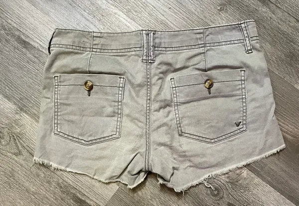 American Eagle Outfitters shorts - Image 4