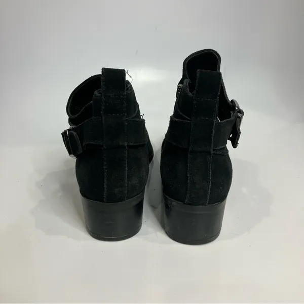 Marc Fisher black suede pointed‎ toe ankle boots size 8 - Image 4