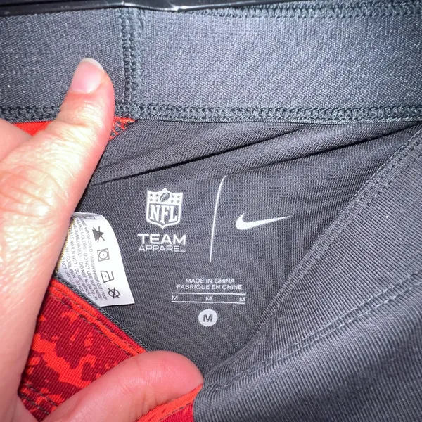 Nike Red and‎ Gray Leggings Tampa Bay Buccaneers - Image 5