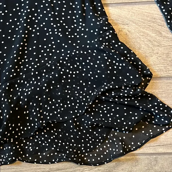 Cotton Candy Black and White Babydoll Dress with Long Sleeves - Image 4