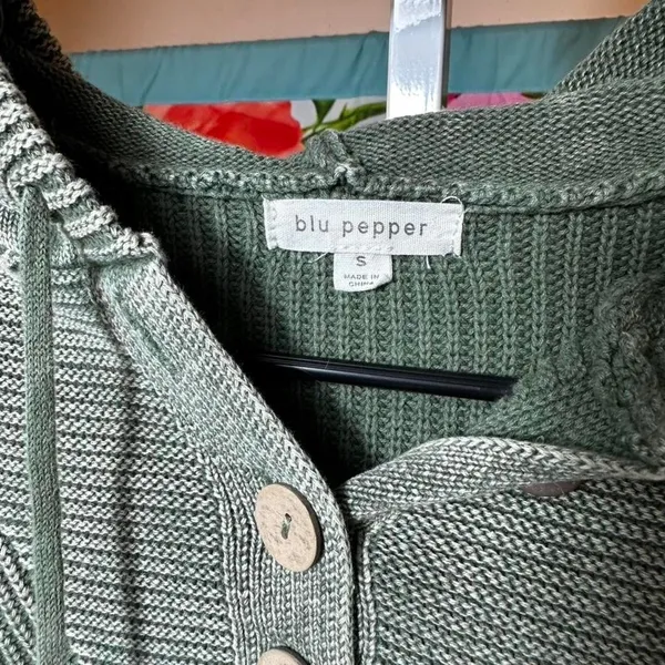 P68. Blu Pepper green knit hoodie with button detail - Image 2