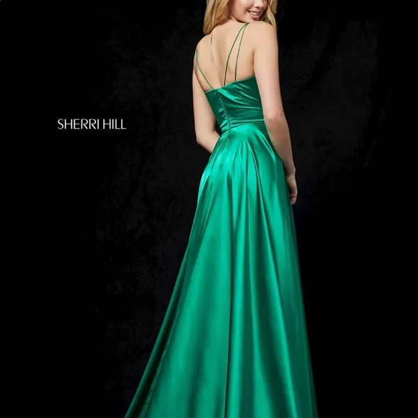 Sherri hill 52119 emerald green gown - Image 3