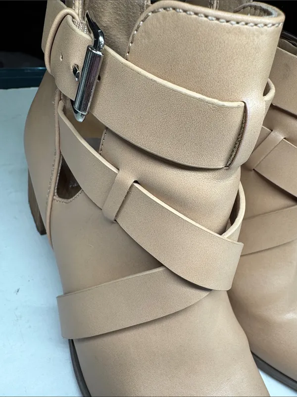 Dolce Vita Drako Tan Strappy Pointed-Toe Ankle Booties 8 neutral casual western - Image 13