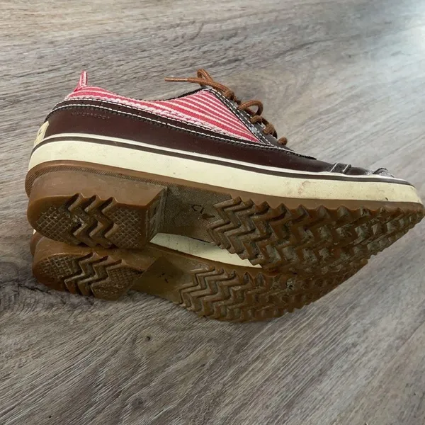 Sorel Tivoli Low Top Waterproof Shoes Size 8 - Image 10